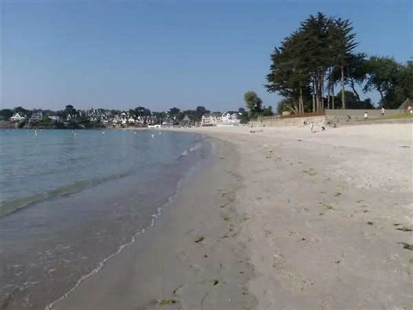 Апартаменты T3 Rdc 200 M2 De Jardin Plages A 700 M Плугонвелен